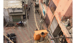 Výhled ze střechy hotelu Cozy Inn - kvalitní kabeláž