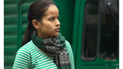 Slečna - moc se neusmívala