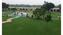 Raj Ghat - Hrobka Mahátma Gándhího