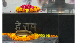 Raj Ghat - Hrobka Mahátma Gándhího