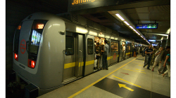 Metro v Delhi - čisté, systém celkem vychytaný