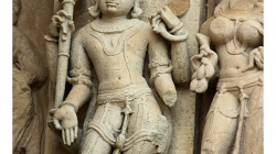 Khajuraho - chrámový komplex - výjevy z Kama Sutry