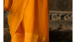 Khajuraho - chrámový komplex - do chrámů se chodí bosy