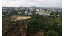 Jhansí - výhled z pevnosti