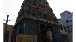 Varanasí - takovýchto míst je ve Varanasí spousta