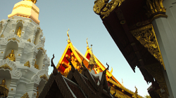 Jeden z chrámů v Chiang Rai