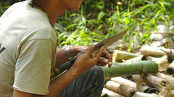 Výroba věcí z bambusu