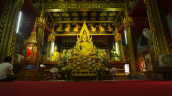 Jeden z chrámů v Chiang Mai