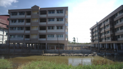 Záplavy v Bangkoku a okolí - tyto domy jsou na ně připraveny