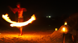 Fire show za doprovodu techno setu