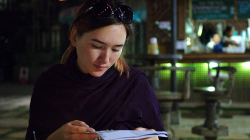 Čekáme na večeři v Pai