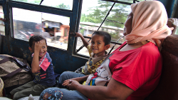 Veřejný autobus / Public bus