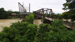 Jak se staví sen...most / How to build a dream...a bridge