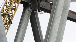 Jak se staví sen...most / How to build a dream...a bridge