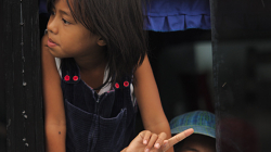 Přístav Parapat / Parapat Harbour