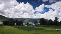 Ostrov Samosir / Samosir Island