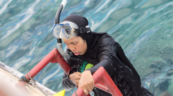 Plavání v plné polní / Fully clothed swimming