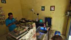 Zde prodávají informace / Informations for sale here