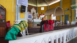 V kostele / In the church