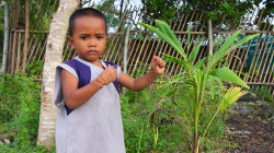 Místní děcka / Local kids