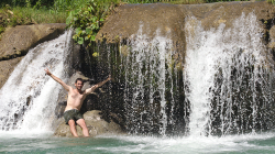 Vodopád Cambugahay / Cambugahay waterfall